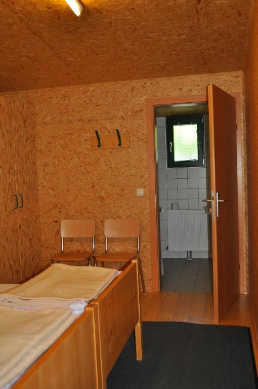Gaestedorf Waldheimat Langenwang Bilik gambar